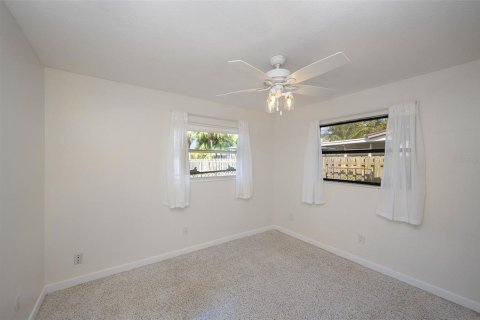 Casa en venta en Merrit Island, Florida, 4 dormitorios, 168.52 m2 № 1192227 - foto 14