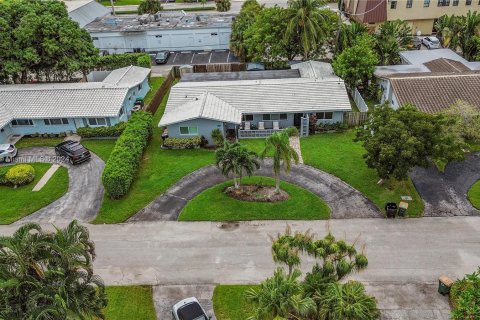 Villa ou maison à vendre à Lighthouse Point, Floride: 2 chambres, 122.54 m2 № 1375539 - photo 27