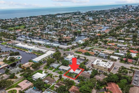 Villa ou maison à vendre à Lighthouse Point, Floride: 2 chambres, 122.54 m2 № 1375539 - photo 22