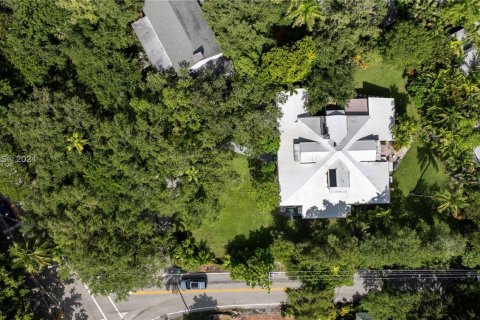 Terreno en venta en Miami, Florida № 1354633 - foto 1