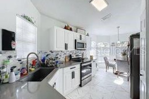 Casa en venta en Orlando, Florida, 4 dormitorios, 128.02 m2 № 1426575 - foto 20