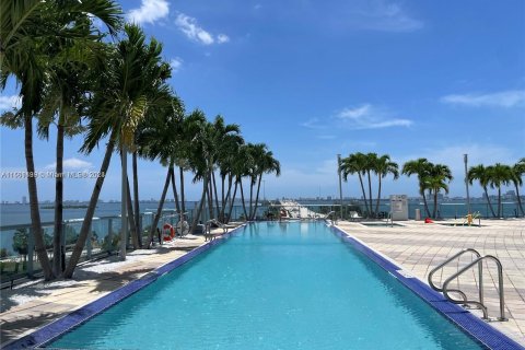 Condominio en venta en Miami, Florida, 2 dormitorios, 107.58 m2 № 1099360 - foto 23