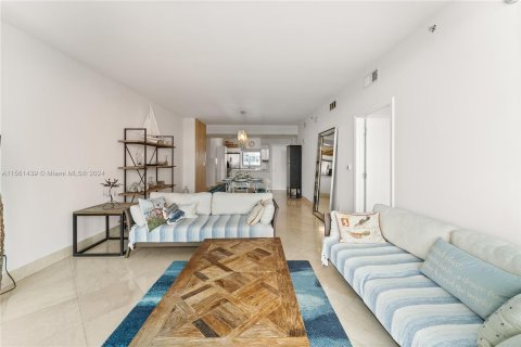 Copropriété à vendre à Miami, Floride: 2 chambres, 107.58 m2 № 1099360 - photo 8