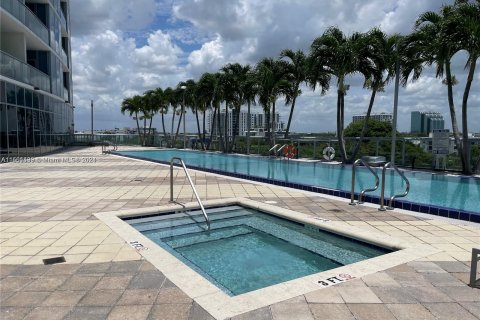 Copropriété à vendre à Miami, Floride: 2 chambres, 107.58 m2 № 1099360 - photo 24