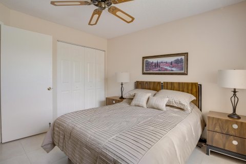 Купить кондоминиум в Лейк-Уорт, Флорида 3 спальни, 145.3м2, № 1031895 - фото 12