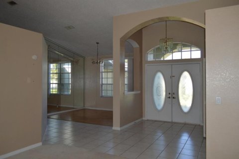 House in Hudson, Florida 3 bedrooms, 210.61 sq.m. № 1386644 - photo 3