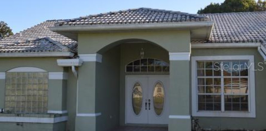 House in Hudson, Florida 3 bedrooms, 210.61 sq.m. № 1386644