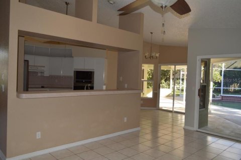 House in Hudson, Florida 3 bedrooms, 210.61 sq.m. № 1386644 - photo 11