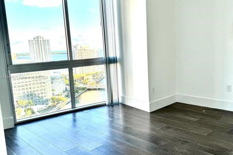 Condominio en venta en Miami, Florida, 2 dormitorios, 153.66 m2 № 1040140 - foto 15