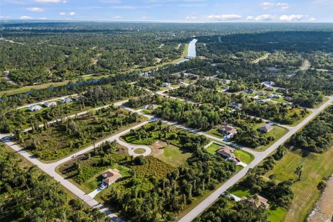 Terreno en venta en North Port, Florida № 1056532 - foto 10