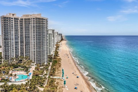 Condo in Fort Lauderdale, Florida, 2 bedrooms  № 1041028 - photo 22