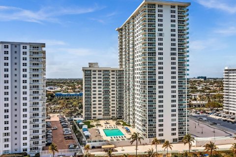 Condo in Fort Lauderdale, Florida, 2 bedrooms  № 1041028 - photo 17