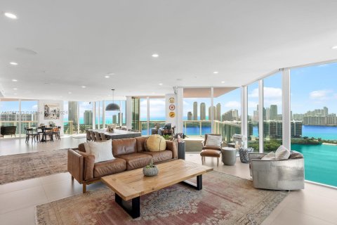 Condo in Aventura, Florida, 4 bedrooms  № 1370390 - photo 5