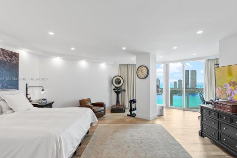 Condo in Aventura, Florida, 4 bedrooms  № 1370390 - photo 14