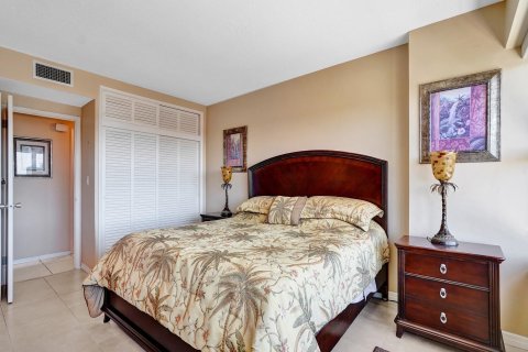 Condo in Fort Lauderdale, Florida, 1 bedroom  № 1060297 - photo 22