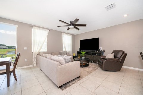 Touwnhouse à vendre à Ocoee, Floride: 3 chambres, 145.86 m2 № 1296864 - photo 9