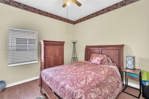 Villa ou maison à vendre à Pembroke Pines, Floride: 4 chambres, 201.78 m2 № 1049583 - photo 6