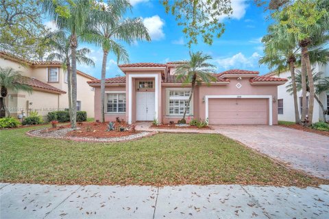 Casa en venta en Pembroke Pines, Florida, 4 dormitorios, 201.78 m2 № 1049583 - foto 2