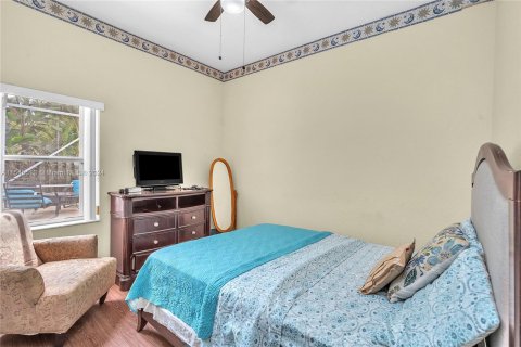Casa en venta en Pembroke Pines, Florida, 4 dormitorios, 201.78 m2 № 1049583 - foto 8