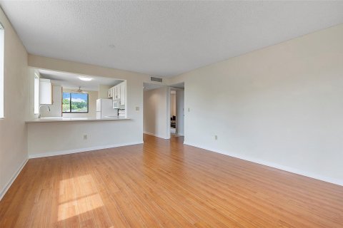 Condo in Fort Lauderdale, Florida, 2 bedrooms  № 1226756 - photo 17