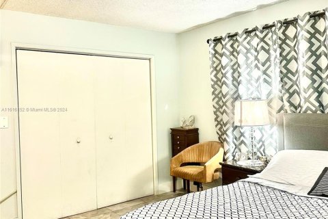 Copropriété à vendre à Miami Gardens, Floride: 2 chambres, 83.8 m2 № 1238245 - photo 20