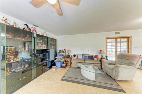 Villa ou maison à vendre à North Port, Floride: 2 chambres, 120.49 m2 № 1339733 - photo 6