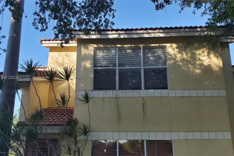 Condo in Sunrise, Florida, 1 bedroom  № 1242054 - photo 4