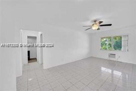 Condominio en alquiler en Pompano Beach, Florida, 1 dormitorio, 59.46 m2 № 1394963 - foto 6