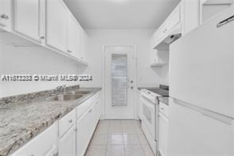 Condominio en alquiler en Pompano Beach, Florida, 1 dormitorio, 59.46 m2 № 1394963 - foto 15