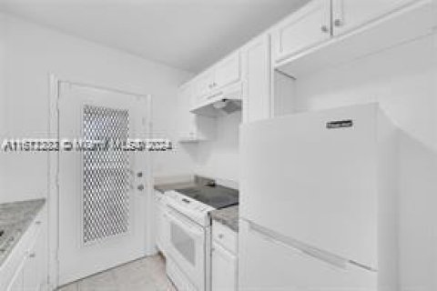 Condominio en alquiler en Pompano Beach, Florida, 1 dormitorio, 59.46 m2 № 1394963 - foto 16