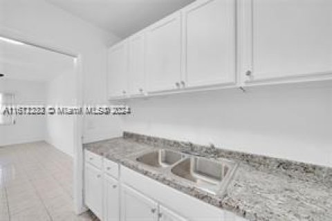 Condominio en alquiler en Pompano Beach, Florida, 1 dormitorio, 59.46 m2 № 1394963 - foto 17