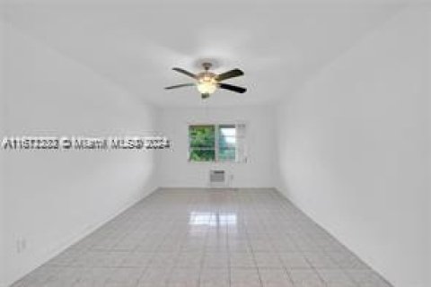 Condominio en alquiler en Pompano Beach, Florida, 1 dormitorio, 59.46 m2 № 1394963 - foto 5