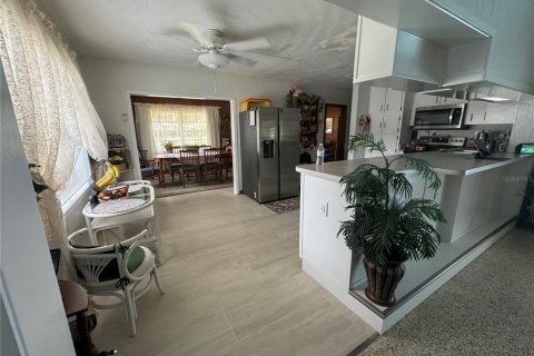 Casa en venta en Minneola, Florida, 4 dormitorios, 185.62 m2 № 1380846 - foto 9