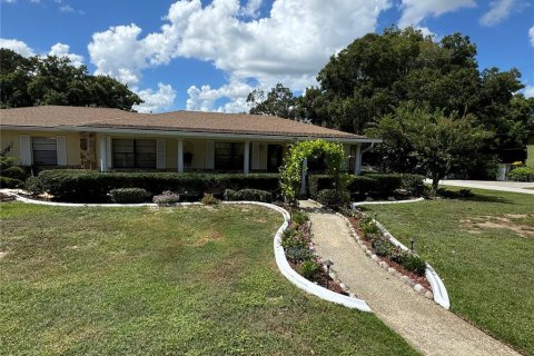 Casa en venta en Minneola, Florida, 4 dormitorios, 185.62 m2 № 1380846 - foto 1