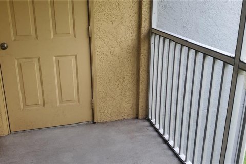 Copropriété à vendre à Tampa, Floride: 2 chambres, 100.61 m2 № 1380847 - photo 12