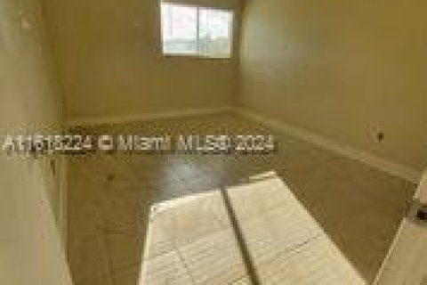 Condominio en venta en Oakland Park, Florida, 1 dormitorio, 74.51 m2 № 1239526 - foto 23