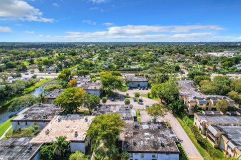 Copropriété à vendre à Miami, Floride: 2 chambres, 88.63 m2 № 1041063 - photo 16