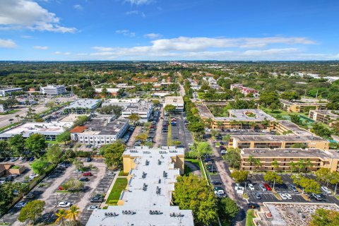 Copropriété à vendre à Miami, Floride: 2 chambres, 88.63 m2 № 1041063 - photo 4