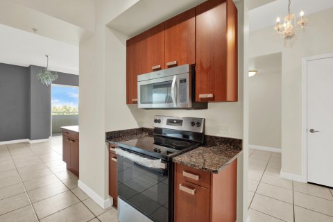 Condominio en venta en Wilton Manors, Florida, 1 dormitorio, 128.76 m2 № 1020108 - foto 14
