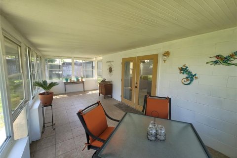 Villa ou maison à vendre à Lakeland, Floride: 4 chambres, 191.29 m2 № 1067362 - photo 27