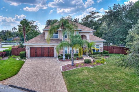 Villa ou maison à vendre à Jacksonville, Floride: 5 chambres, 383.13 m2 № 1295937 - photo 1