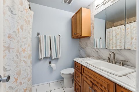 Condo in Hollywood, Florida, 3 bedrooms  № 1051415 - photo 9