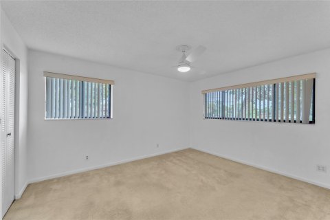Condominio en venta en Tamarac, Florida, 2 dormitorios, 76.83 m2 № 1068122 - foto 13