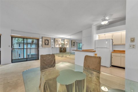 Condominio en venta en Tamarac, Florida, 2 dormitorios, 76.83 m2 № 1068122 - foto 19
