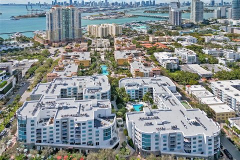 Condominio en venta en Miami Beach, Florida, 1 dormitorio, 76.74 m2 № 1040132 - foto 15