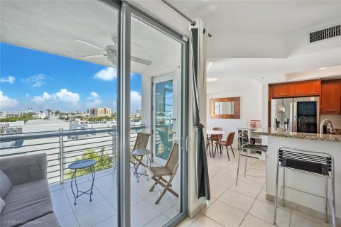 Copropriété à vendre à Miami Beach, Floride: 1 chambre, 76.74 m2 № 1040132 - photo 5