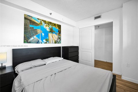 Copropriété à vendre à Miami Beach, Floride: 2 chambres, 99.5 m2 № 1395850 - photo 24