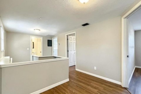 Casa en venta en Orlando, Florida, 4 dormitorios, 208.1 m2 № 1395736 - foto 16