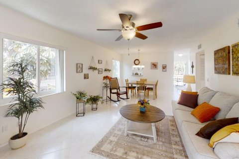 Condo in Stuart, Florida, 2 bedrooms  № 1040554 - photo 15