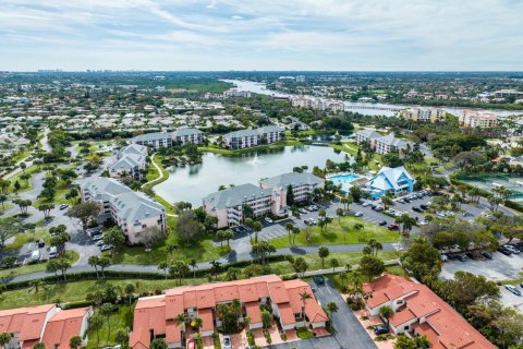 Condo for sale in Jupiter, Florida: 2 bedrooms, 98.1 sq.m., № 1060070 ...